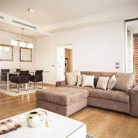 Hemeras Boutique Homes - Design Flats Near The City Center Милан Экстерьер фото