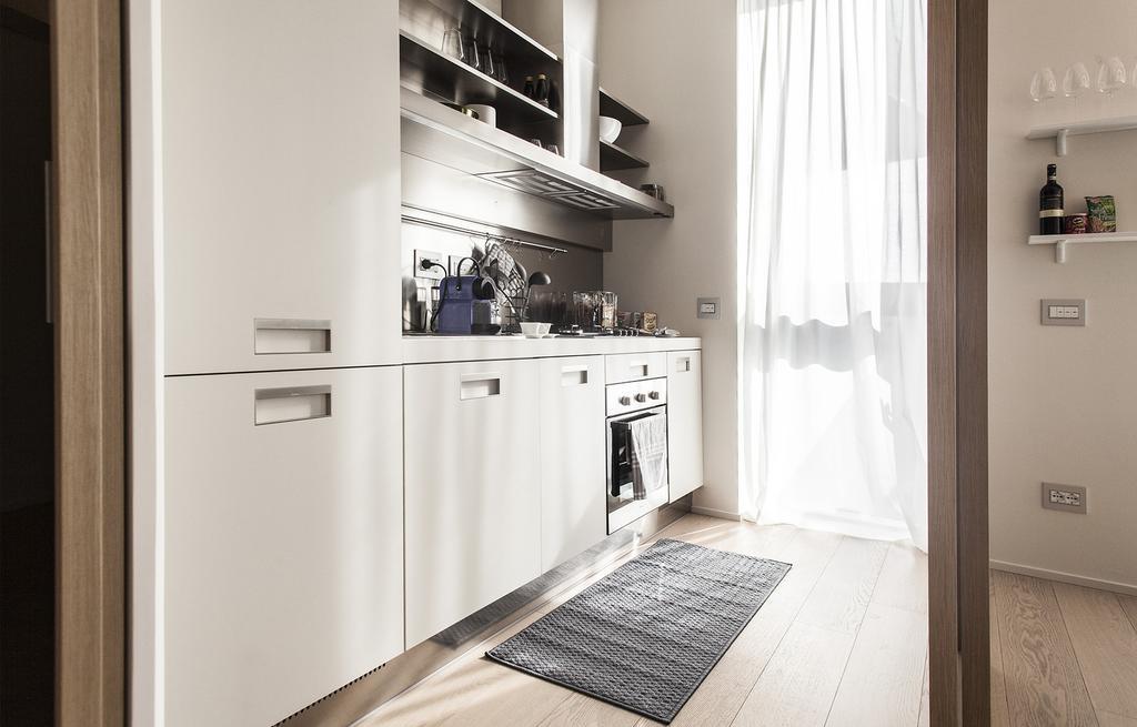Hemeras Boutique Homes - Design Flats Near The City Center Милан Экстерьер фото