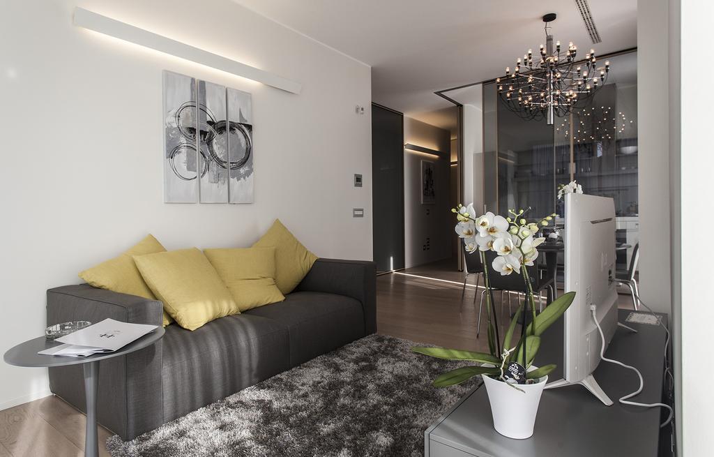 Hemeras Boutique Homes - Design Flats Near The City Center Милан Экстерьер фото
