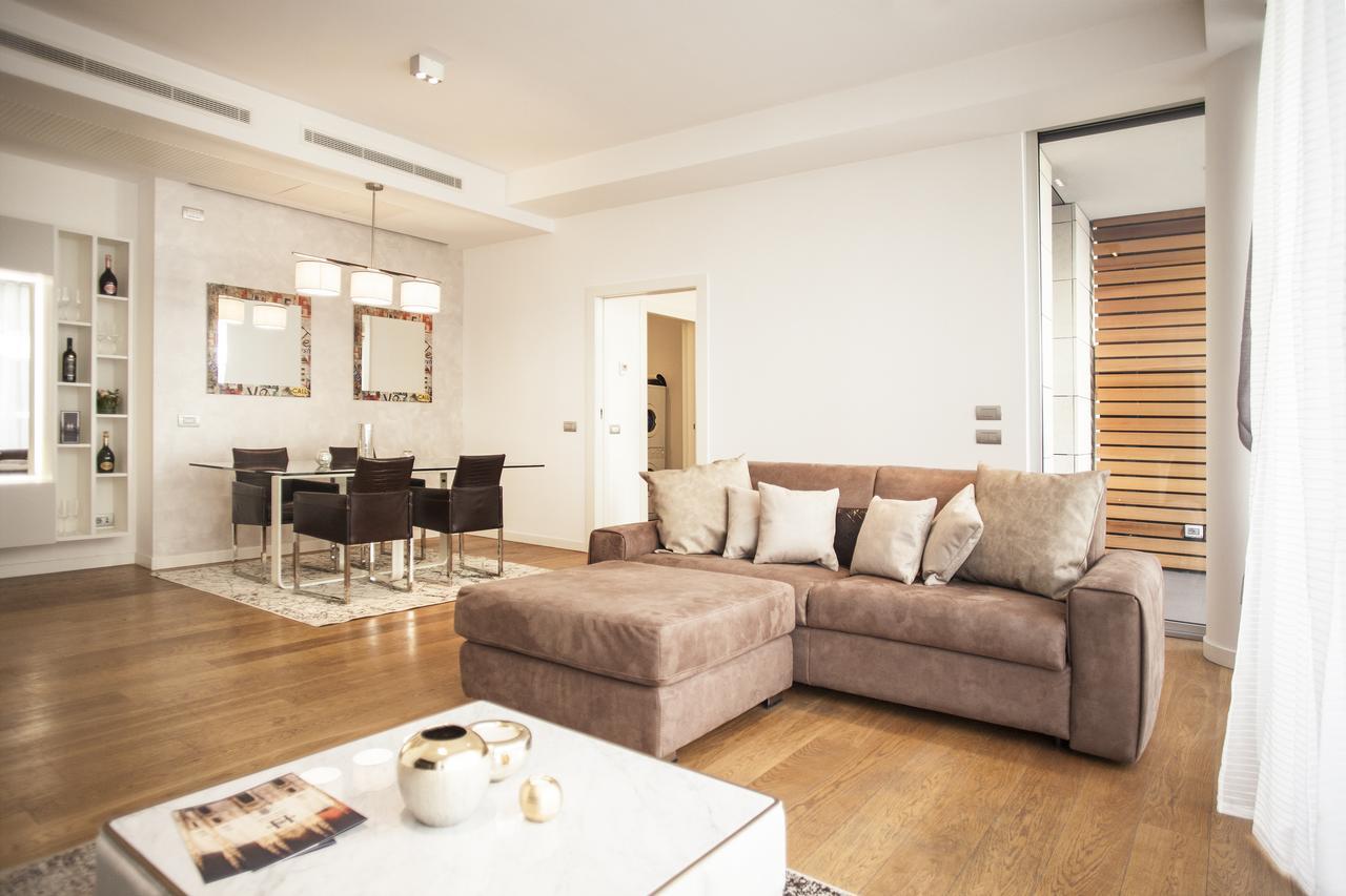 Hemeras Boutique Homes - Design Flats Near The City Center Милан Экстерьер фото